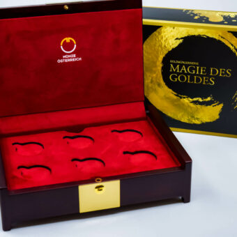 Wooden collectible box of the series "Magic of gold".