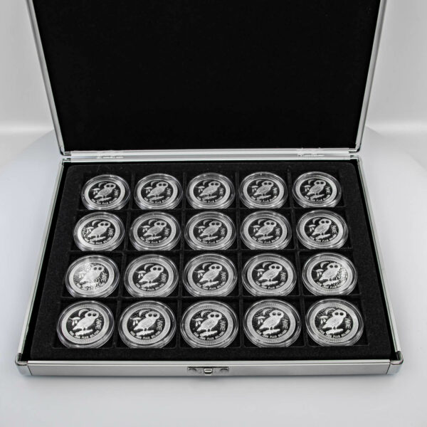 Special: 20 pieces silver owl 1 ounce in aluminum case (diff.)